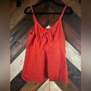 NWT* Torrid eyelet knot front top